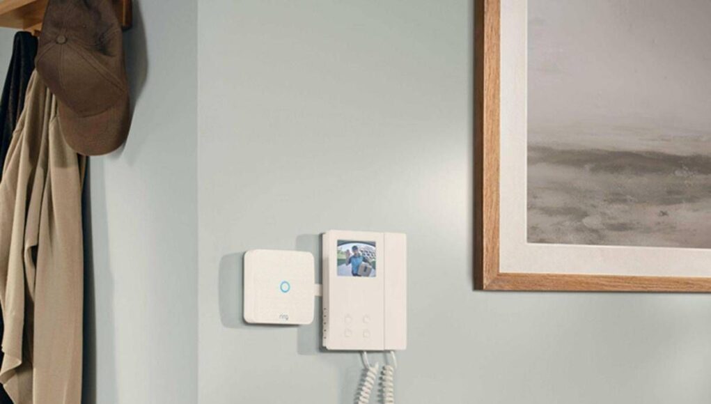 Casa, disponibile in Italia Ring Intercom Video: la sicurezza visiva arriva negli appartamenti