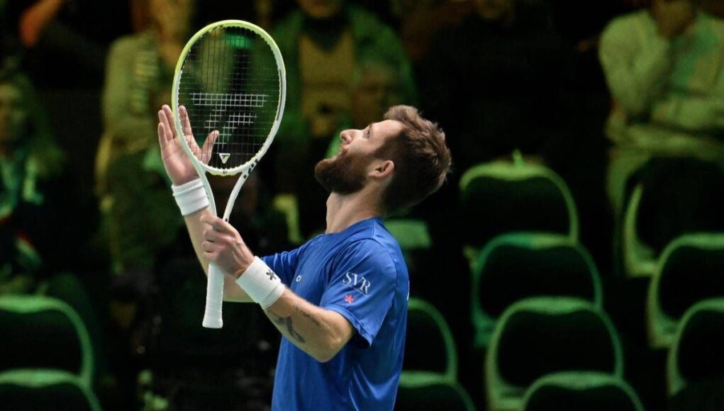 Coppa Davis, il clamoroso errore di Moutet costa l’eliminazione alla Francia – Il video