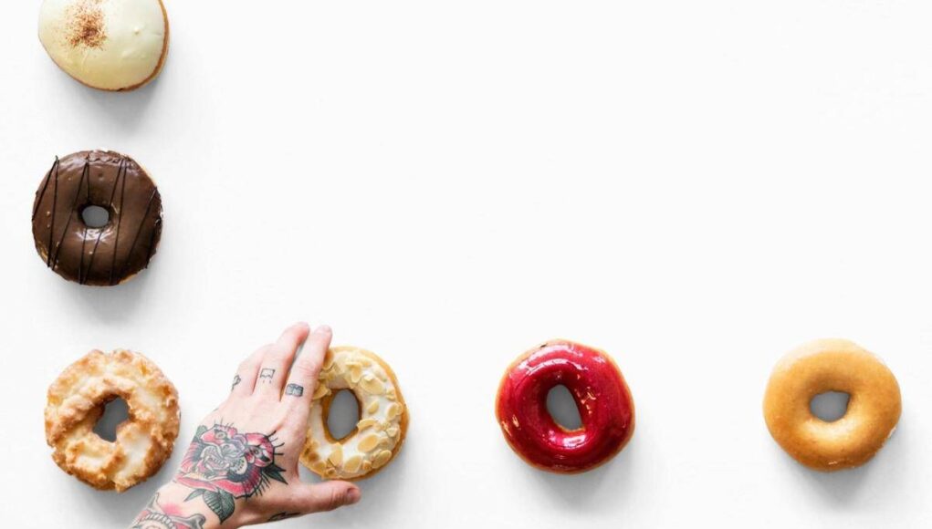 Disturbi alimentari, avanza il ‘binge eating’: ne soffrono oltre 600mila persone in Italia