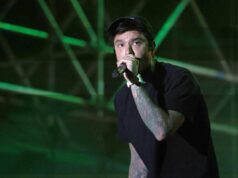 Fedez e Mr Marra denunciano in Procura: “Due finti poliziotti sono venuti a cercarci”