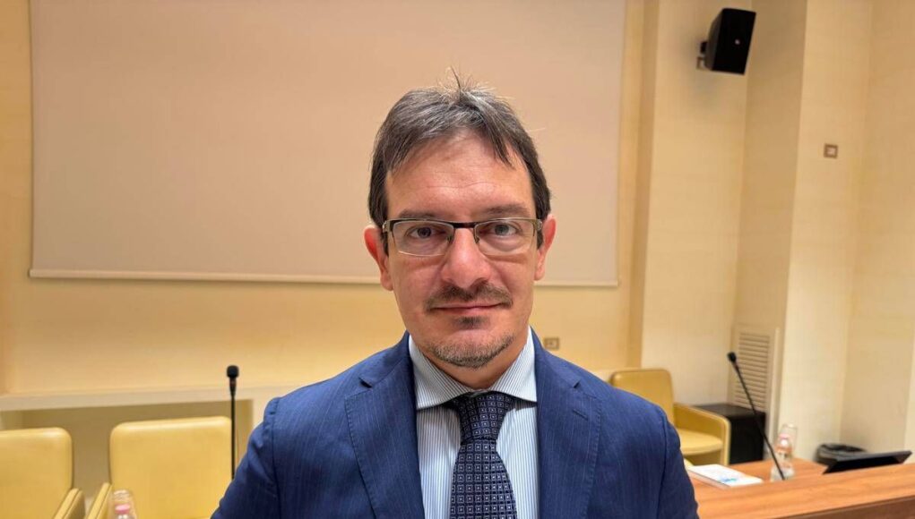 Finzi (AstraRicerche): “Il 60% degli italiani favorevole al raddoppio del prezzo delle sigarette”