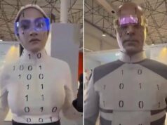 Iran svela i suoi robot, sono due persone mascherate…