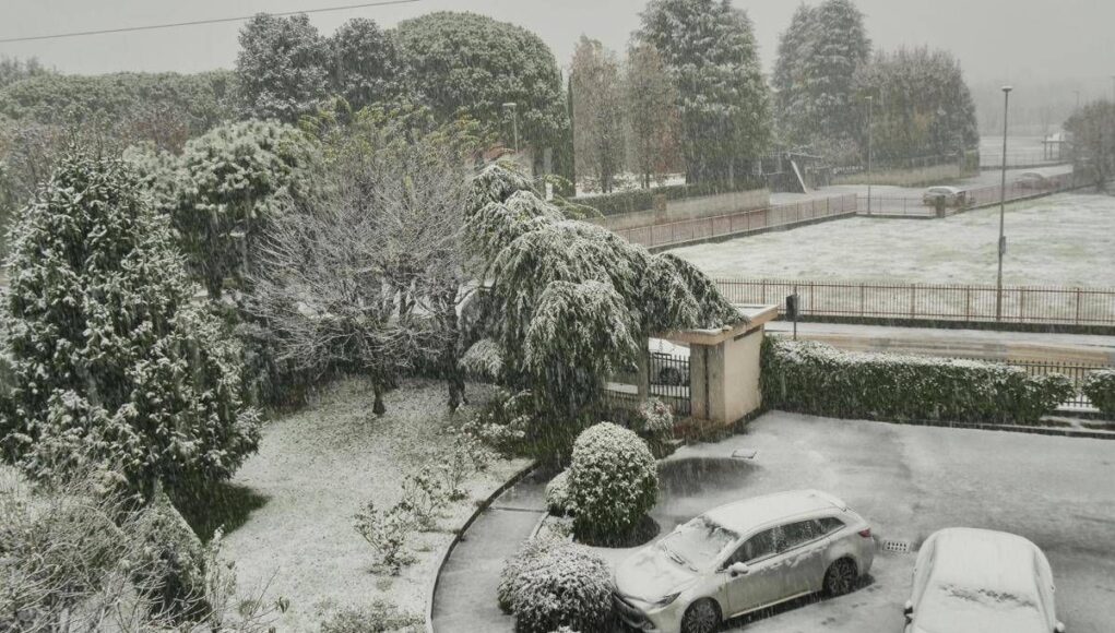 Maltempo sull’Italia con pioggia, vento e neve: scatta allerta in 11 Regioni
