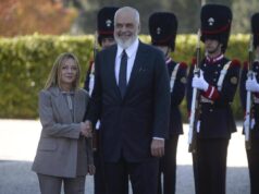 Migranti, Meloni: “Protocollo Albania funzionerà con nuovo patto asilo”