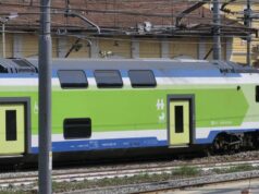 Monza, modella aggredita su un treno: “Salvata da spray al peperoncino, nessuno mi aiutava”