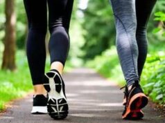 Per camminare bene bisogna seguire 5 regole dalla testa ai piedi