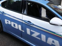 Picchia e tiene sotto sequestro una ragazza per oltre 24 ore, 32enne arrestato
