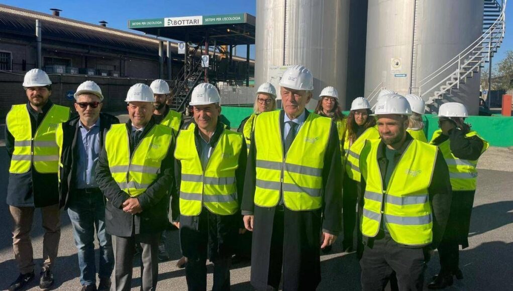 Rifiuti, ‘I cantieri della transizione ecologica’ olio usato protagonista 34esima tappa