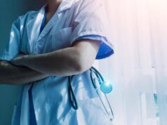 Stretta sui migranti in Uk, fino a 50mila infermieri potrebbero lasciare il Paese