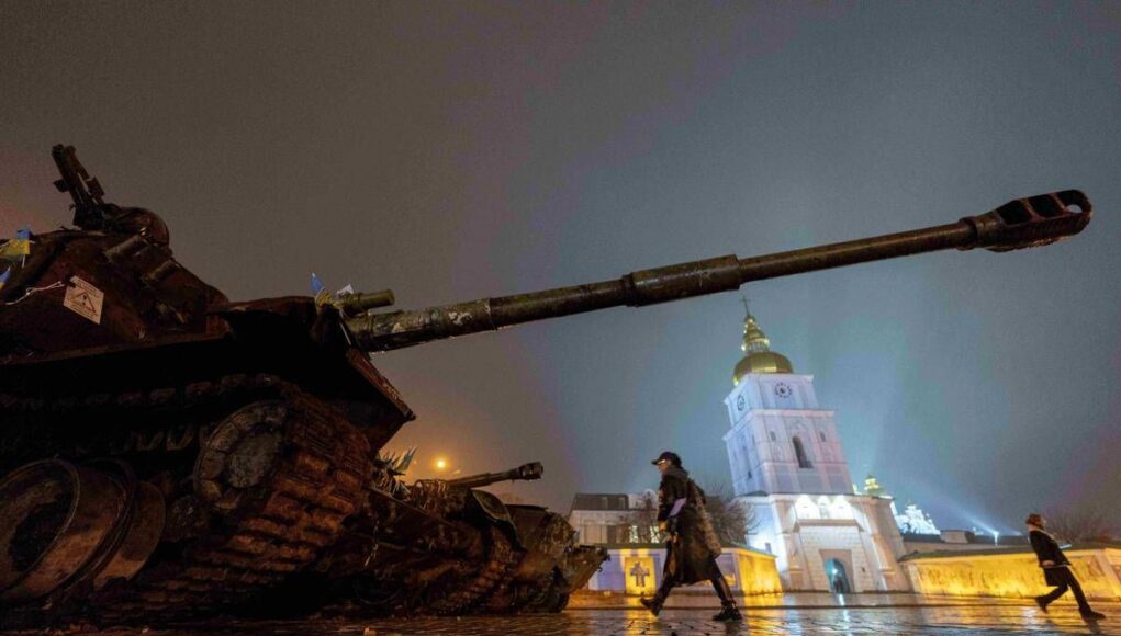 Ucraina, Tajani: “Accordo di pace fatto al 90%”. Ma Mosca non cede su Donbass e truppe Nato