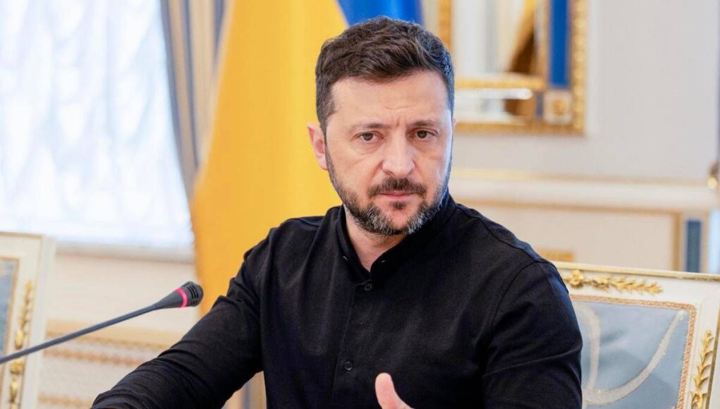 Ucraina, negoziatori negli Usa. Zelensky: “Dialogo su proposta Ginevra prosegue”