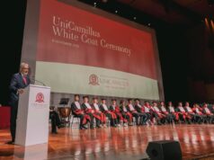 UniCamillus, consegnati i camici bianchi a 400 medici di domani