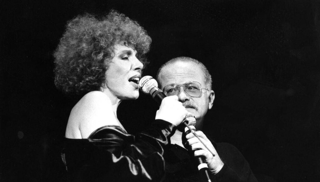 Vanoni, un pianoforte e un cuore nero: il lutto di Gino Paoli