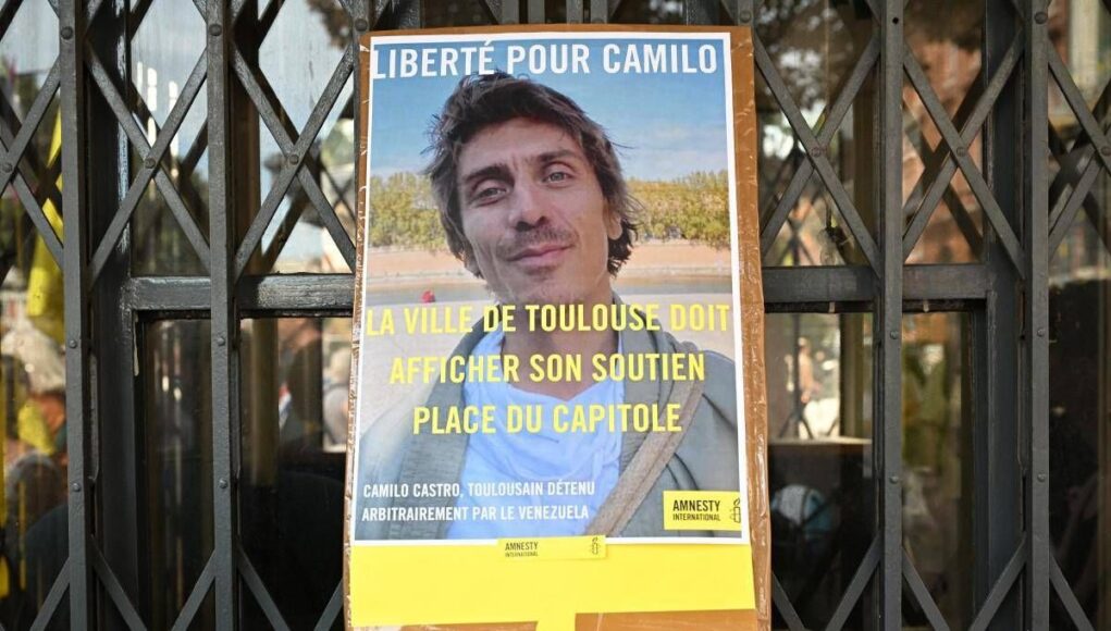 Venezuela, Macron annuncia rilascio cittadino francese: “Camilo Castro è libero”