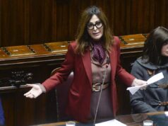 Visibilia, giudice sospende processo Santanchè per diffamazione: atti a Senato