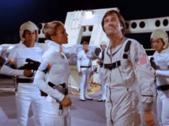 Addio a Gil Gerard, il capitano ‘Buck Rogers’ eroe del futuro è morto a 82 anni