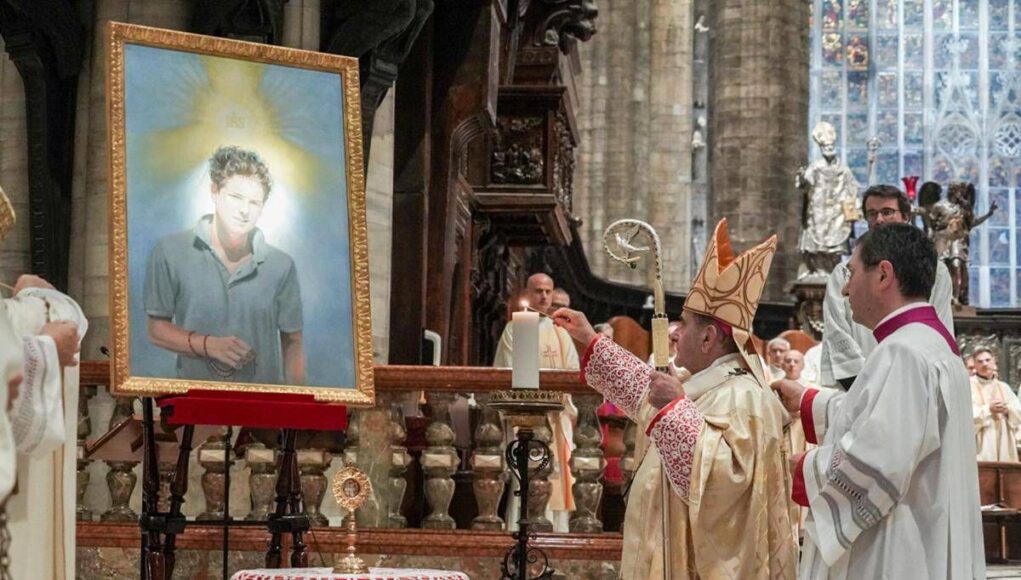 Arcivescovo Delpini: “‘Trovati a tuo agio nella vita’: la lezione di San Carlo Acutis ai ragazzi di Milano”