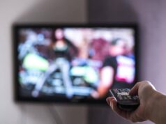 Canone Rai 2026, esenzione per gli over 75: come fare e le scadenze da rispettare