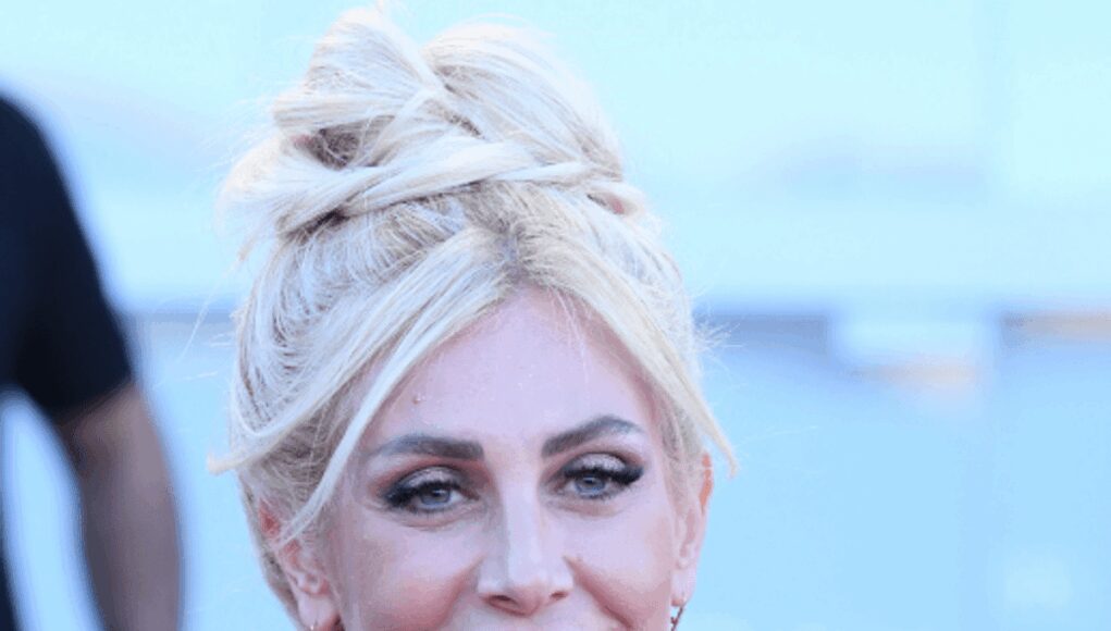 Chi è Paola Caruso, la showgirl ospite oggi a Verissimo: la lotta del figlio Michele