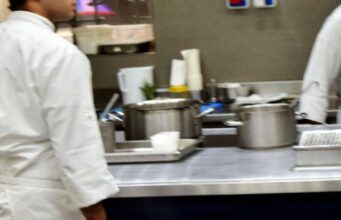 Come far bollire l’acqua più velocemente? I ‘trucchi’ in cucina