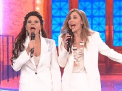 De Filippi e Fagnani dive anni ’90, l’imitazione (incredibile) a Tu si que vales