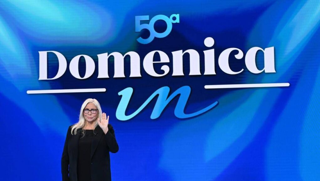 Domenica In, da Amanda Lear a Max Biaggi: gli ospiti di oggi di Mara Venier