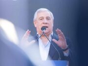 Forza Italia, Tajani: “Io non attaccato a poltrona, se un Berlusconi si candida ben venga”