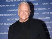 Garrison a Verissimo, chi è l’insegnante di Amici: carriera e coming out