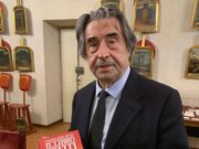 Il Libro dei Fatti in dono al maestro Riccardo Muti