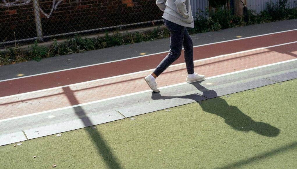 Il ‘falso mito’ dei 10mila passi, ne bastano 7mila per cuore e cervello