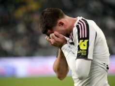 Juventus, Vlahovic si opera? La decisione dopo l’infortunio