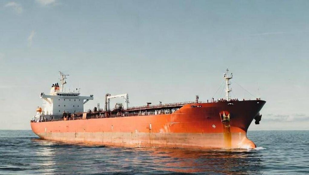 La flotta fantasma di Putin: “Così la Russia spia l’Europa dal mare”