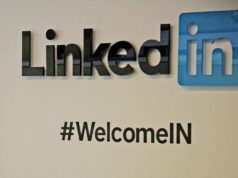 Linkedin, in automatico logo azienda su profilo? Il lavoratore rischia l’illecito