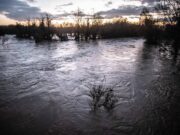 Maltempo, doppio attacco nel weekend e neve in pianura