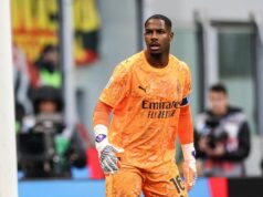 Manata di Maignan a Politano, niente espulsione: polemiche in Napoli-Milan