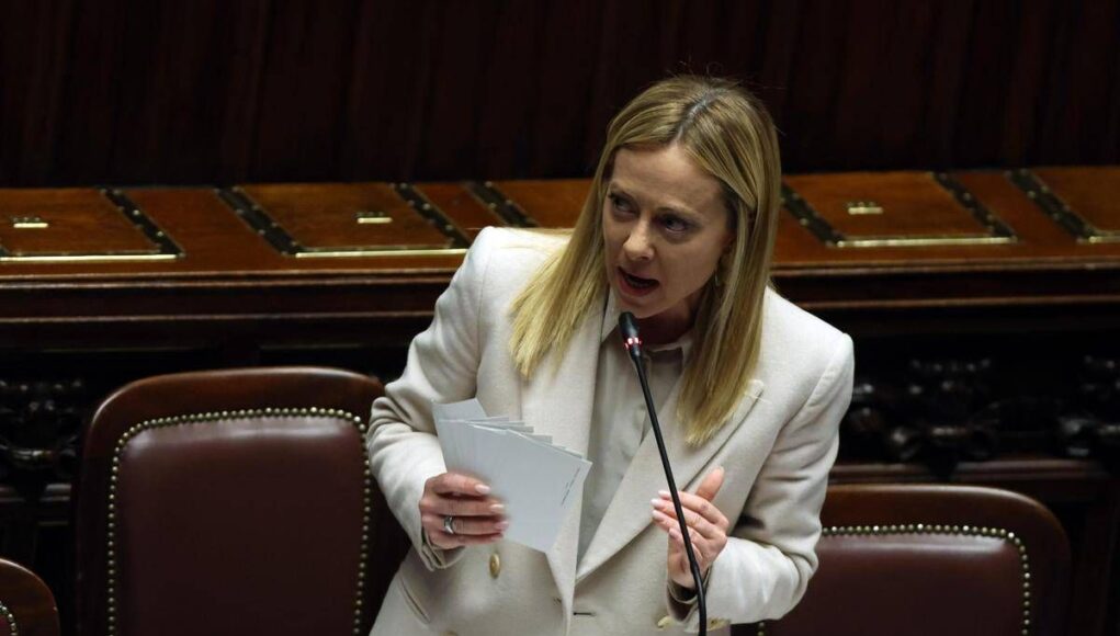 Manovra, Meloni: “Norma riscatto della laurea varrà per futuro”
