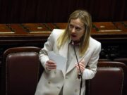 Manovra, Meloni: “Norma riscatto della laurea varrà per futuro”