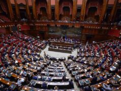 Manovra oggi alla Camera, lunedì il voto sulla fiducia