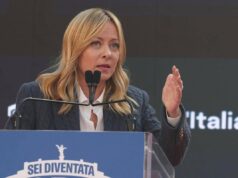 Meloni ad Atreju: “Italiani si fidano del governo”. Stoccata a Schlein: “Chi non viene qui non ha contenuti”