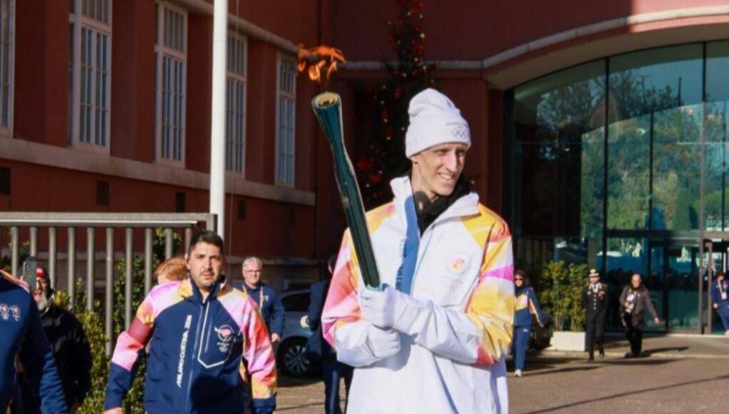 Milano Cortina 2026, Polonara tedoforo: “Un’emozione essere qui, pochi giorni fa ero in carrozzina”