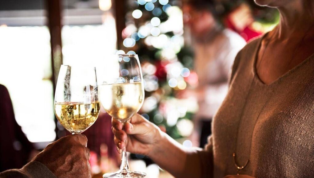 Natale, i consigli del nutrizionista: “Pochi ‘strappi’ e così si ingrassa massimo mezzo chilo”