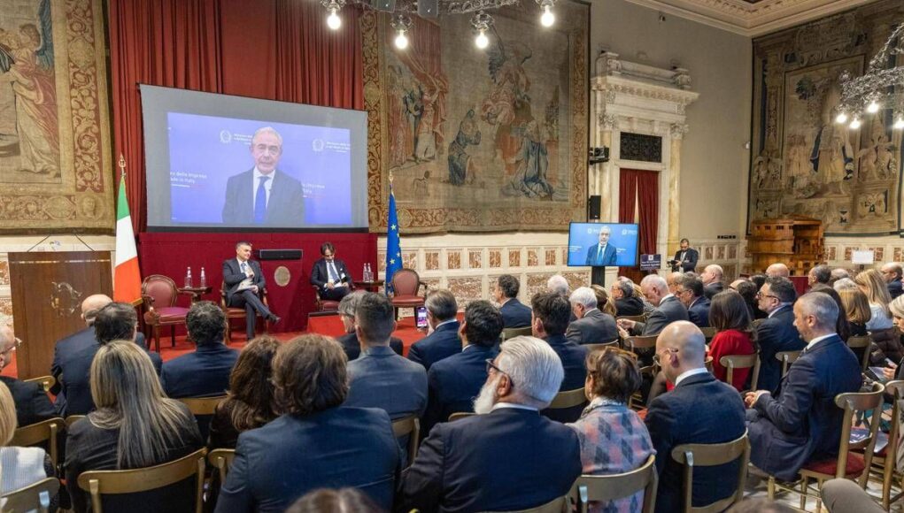 Nautica, Urso: “Pilastro d’eccellenza per Made in Italy nel mondo”