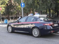 Omicidio-suicidio a Firenze, “lui ha ucciso la moglie e poi si è tolto la vita”: le indagini