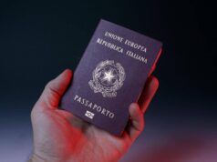 Passaporto italiano, da oggi cambia importo e metodo di pagamento: come funziona