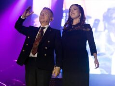 Pupo, la figlia Clara lo ‘tradisce’ a La volta buona: “Mio cantante preferito? Gigi D’Alessio”