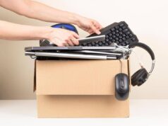 Rifiuti, indagine: un italiano su due non conosce i Raee ma il 73% si considera preparato sul riciclo