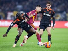 Roma-Como, lombardi in maglia… ‘giallorossa’. I tifosi: “Ma indossano la nostra divisa?”