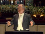 Scala, malore per il maestro Chailly: interrotta l’opera, pubblico a casa