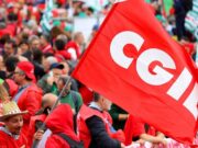 Sciopero generale, ecco il venerdì nero per l’agitazione Cgil: a rischio treni, trasporti e scuola