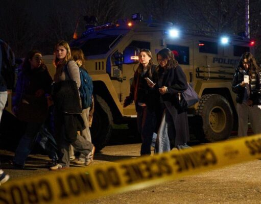 Sparatoria Brown University, due studentesse erano sopravvissute a episodi simili: l’assurda storia